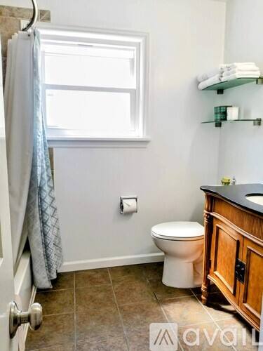 Apartment for rent at 7150 S Sunnycrest Rd #GUEST, Seattle, WA 98178