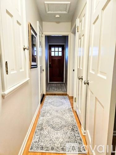 Apartment for rent at 7150 S Sunnycrest Rd #GUEST, Seattle, WA 98178