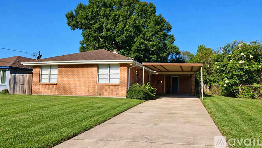 House for rent at 1301 Michael St, New Orleans, LA 70114