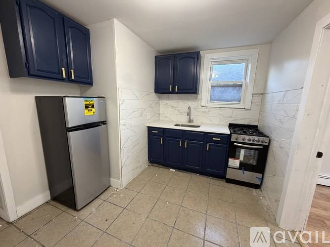 Apartment for rent at 68 Bevan St #6, Jersey City, NJ 07306