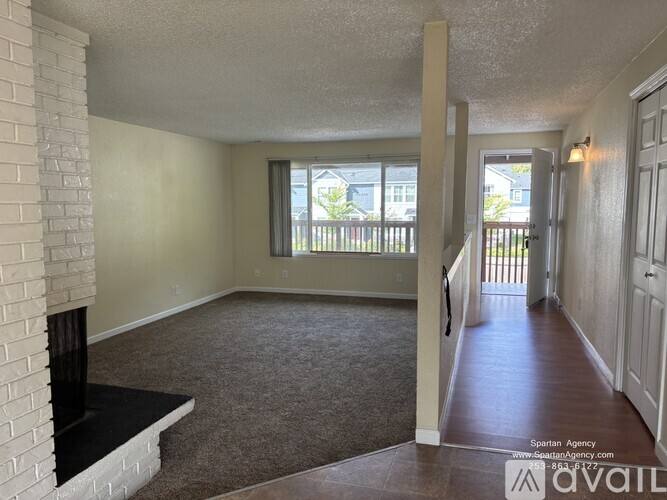 Apartment for rent at 15818 Elm St E #A, Sumner, WA 98390