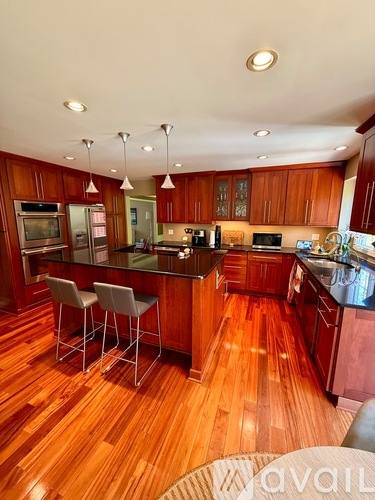 House for rent at 3774 Rolling Hills Rd, Lake Orion, MI 48359