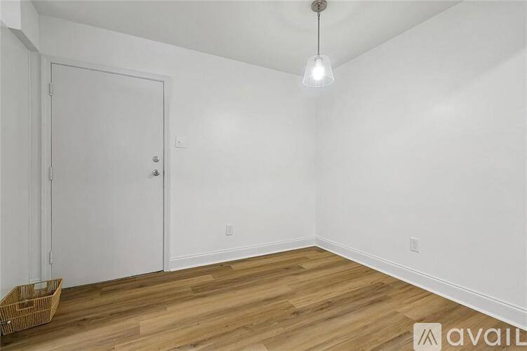 Apartment for rent at 1161 Lake Ave #116, Metairie, LA 70005