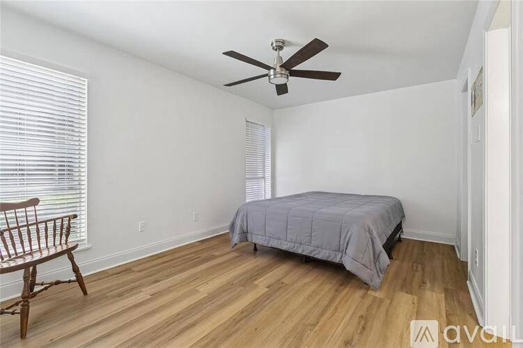 Apartment for rent at 1161 Lake Ave #116, Metairie, LA 70005