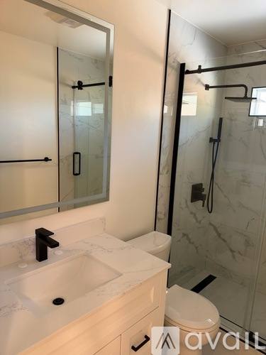 Apartment for rent at 22381 Salem Ave #2, Cupertino, CA 95014