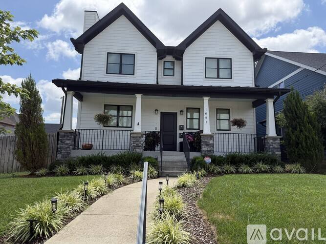 Apartment for rent at 1021 Cheatham Place, Nashville, TN 37208