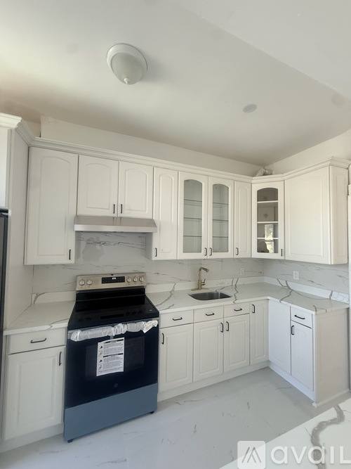 Apartment for rent at 75 09 61st St #2, Ridgewood, NY 11385