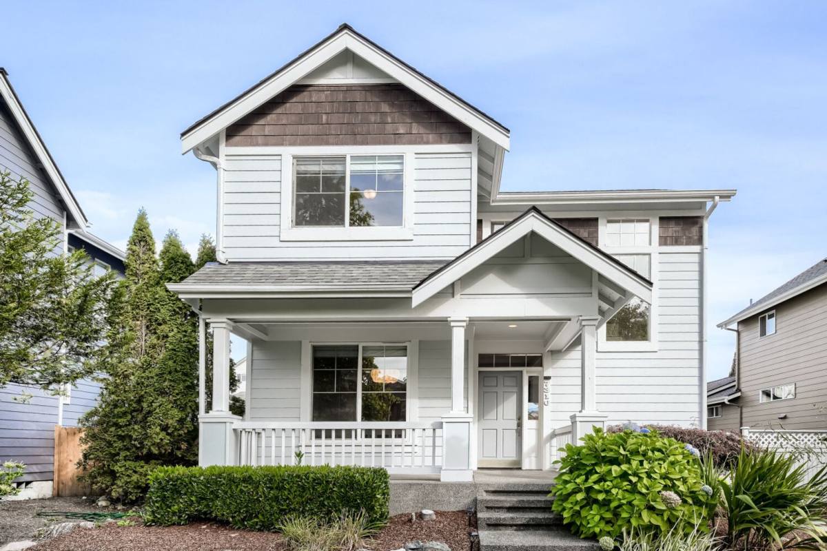 House for rent at 7310 Douglas Ave SE, Snoqualmie, WA 98065