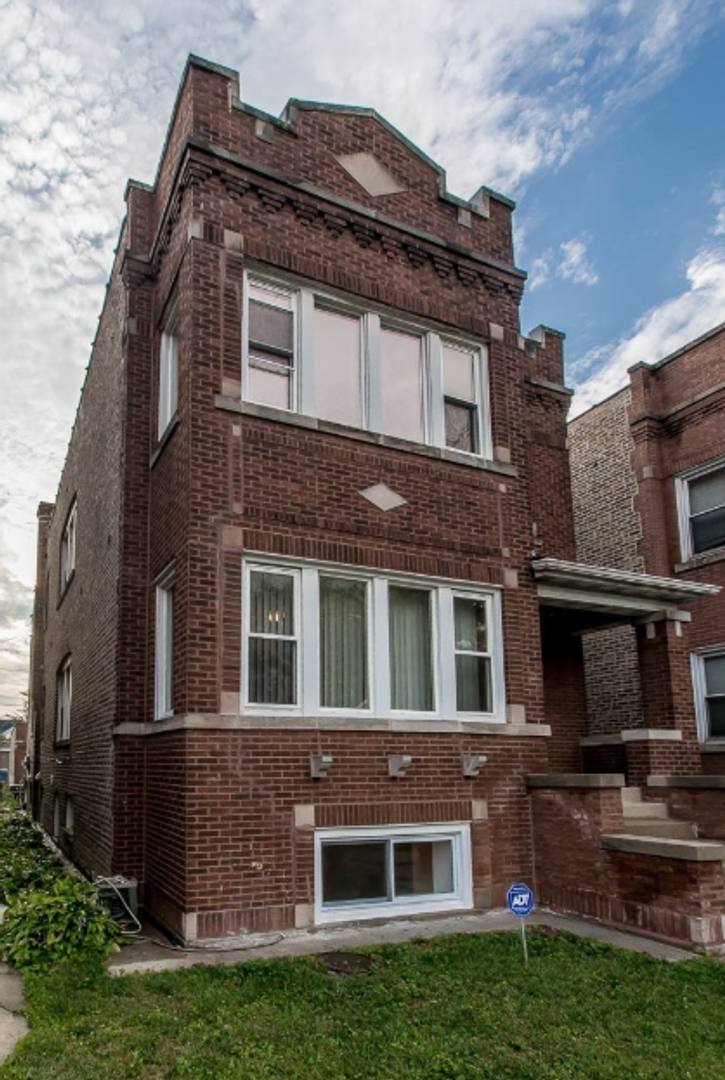 Apartment for rent at 2252 N Laramie Ave #1, Chicago, IL 60639