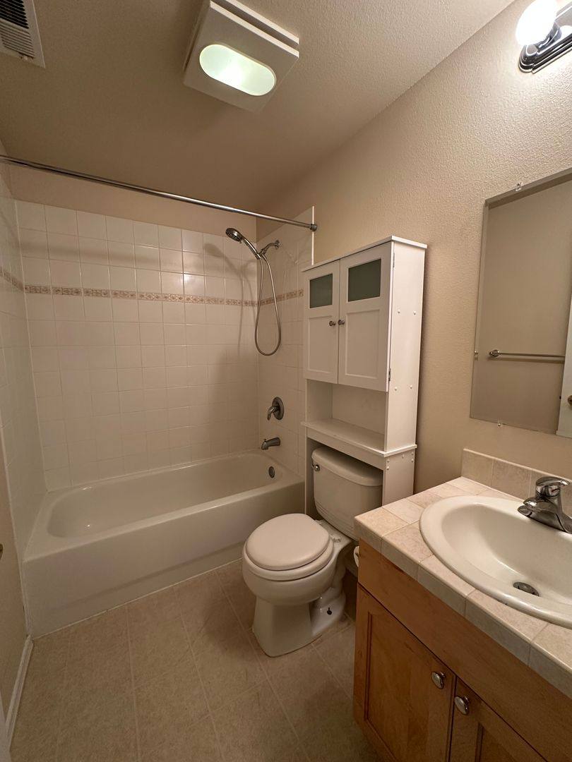 House for rent at 4735 Potter Crest Circle, Anchorage, AK 99516