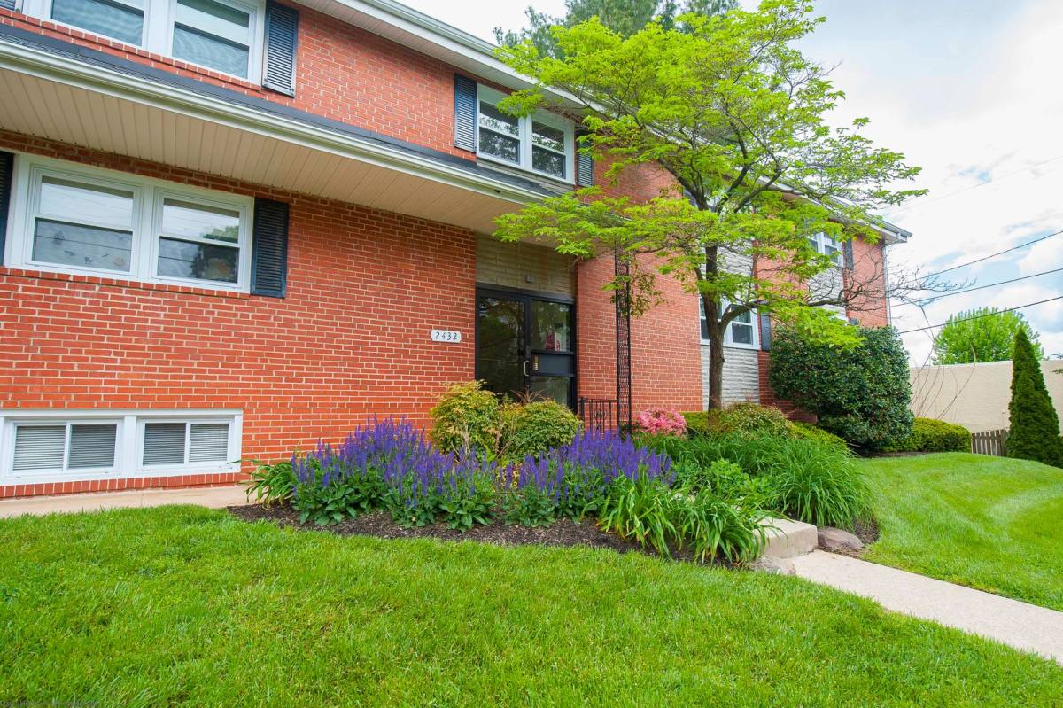 Apartment for rent at Mt Washington Park Apts, 2432-2434 Everton Rd, Baltimore, MD 21209