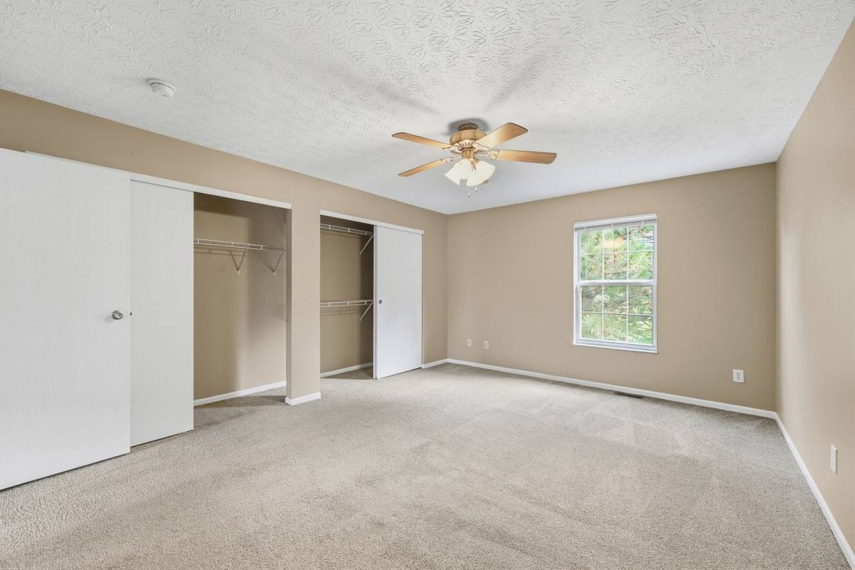 Townhouse for rent at 1980 Hoadley Dr, Columbus, OH 43228