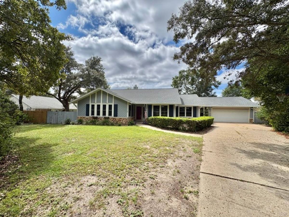 House for rent at 406 Greenwood Way, Niceville, FL 32578
