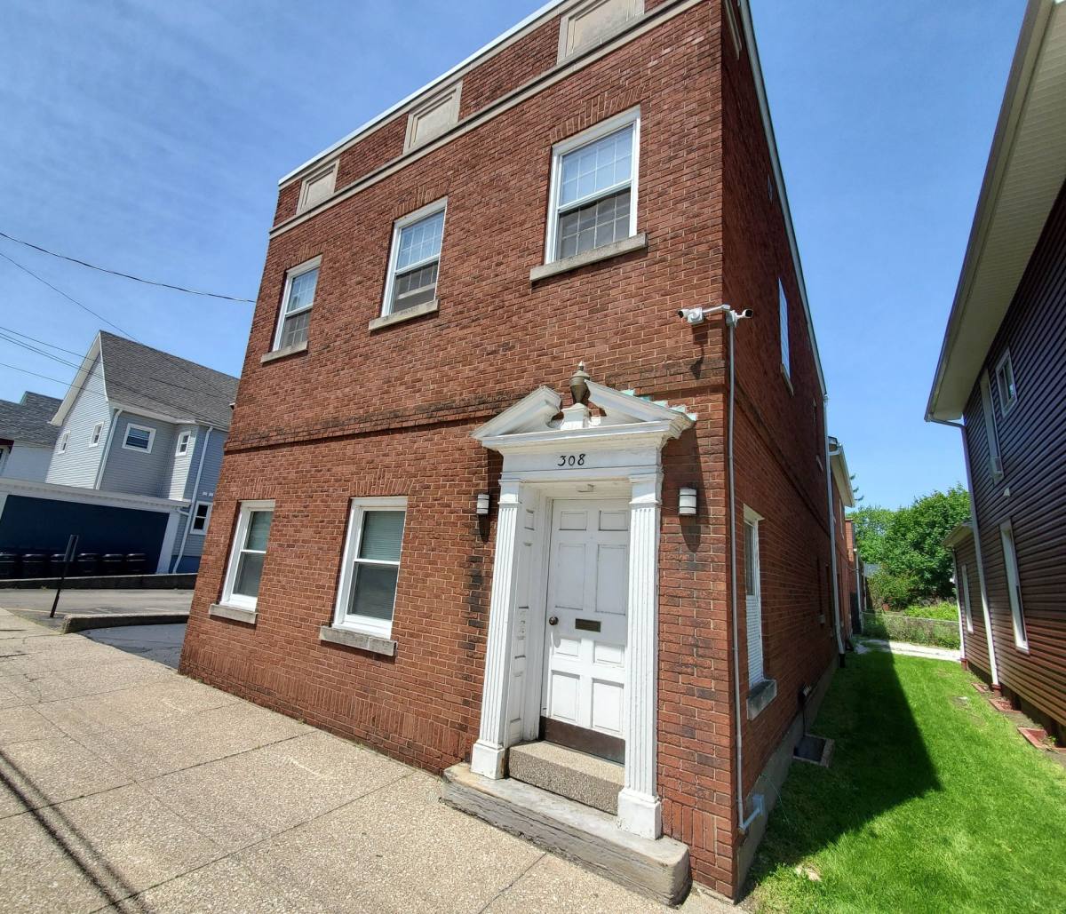 Apartment for rent at 308 W 8th St, Erie, PA 16502