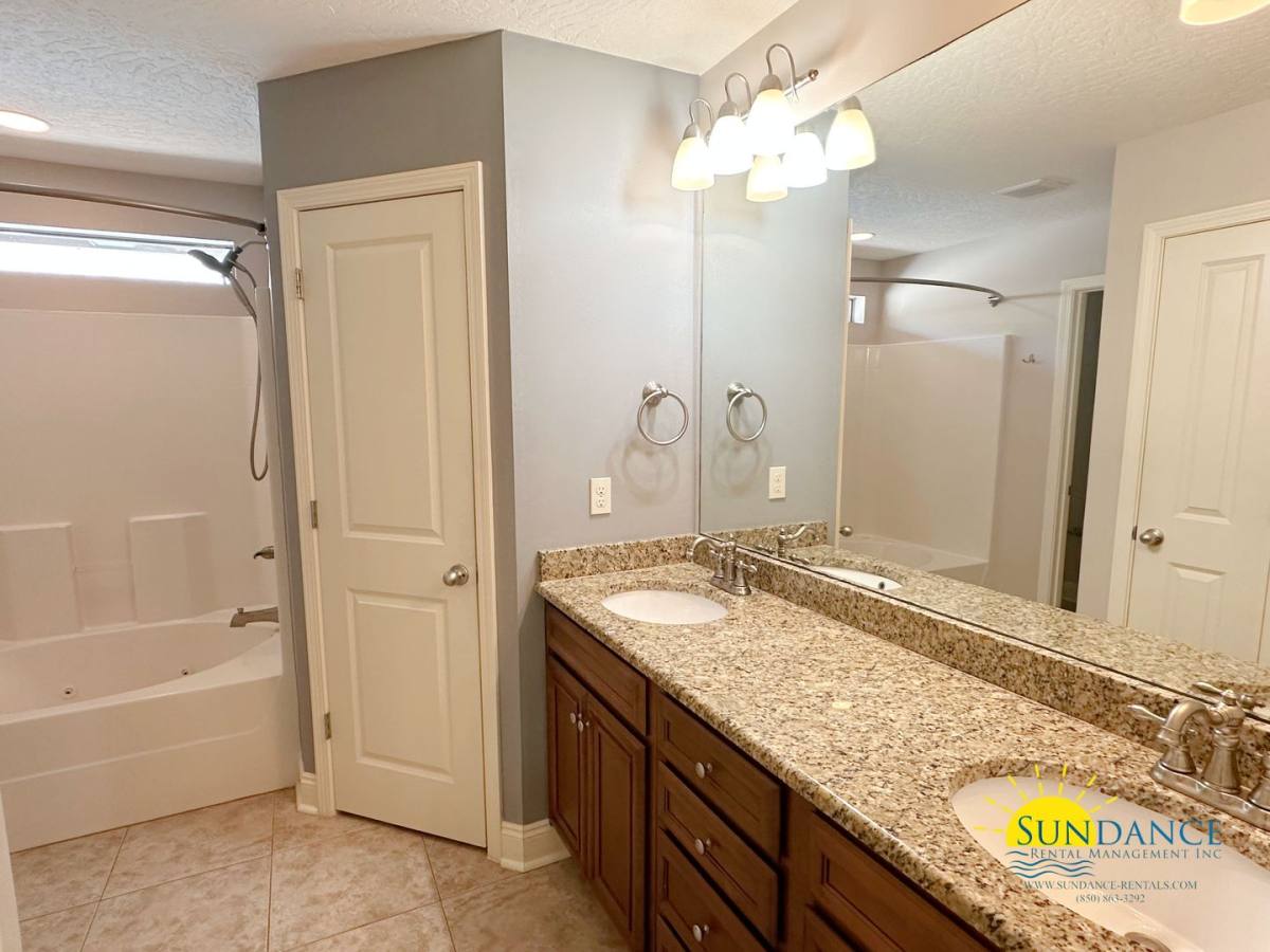 House for rent at 2662 Hartman Court, Navarre, FL 32566