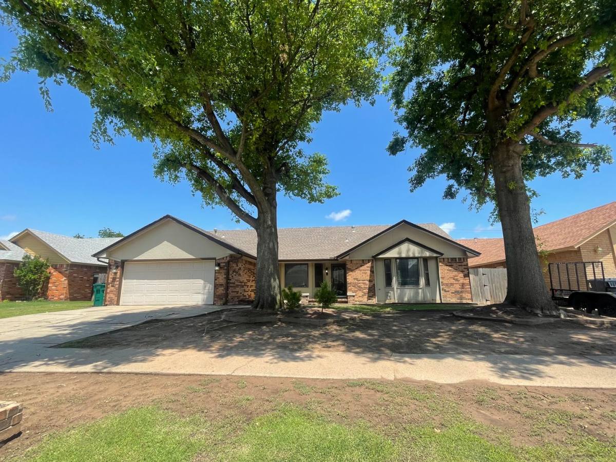 House for rent at 2919 SW 127th, Oklahoma City, OK 73170