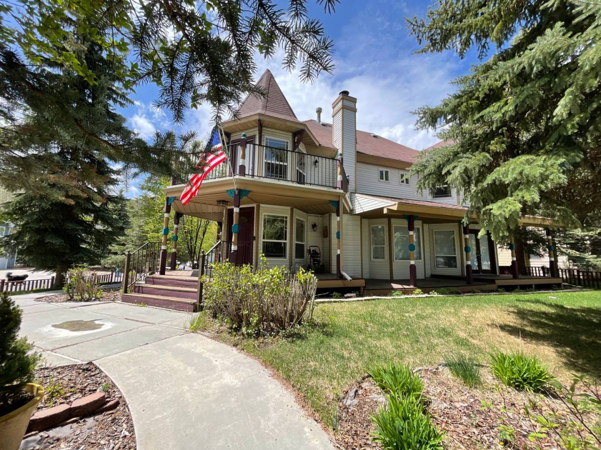 House for rent at 2522 Annie Oakley Dr, Park City, UT 84060