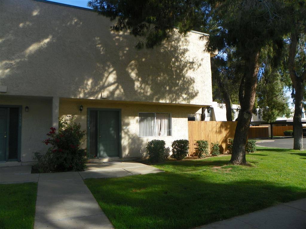 Townhouse for rent at 5973 W Townley, Glendale, AZ 85302