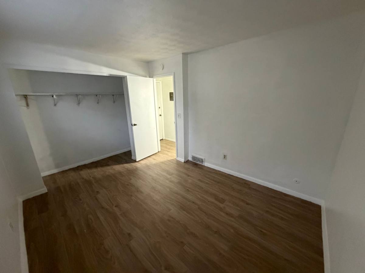 Apartment for rent at 702 W 63rd St, Davenport, IA 52806