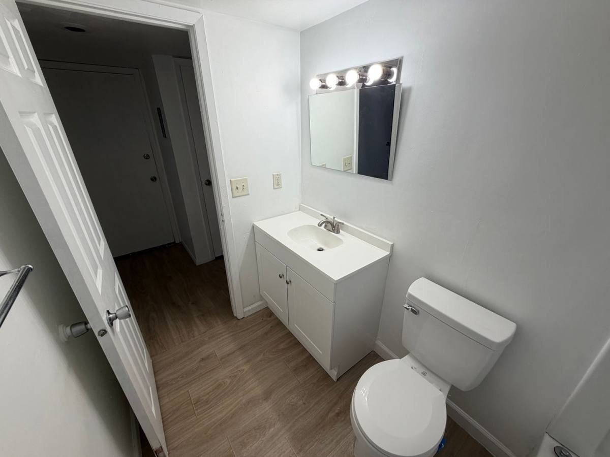 Apartment for rent at 702 W 63rd St, Davenport, IA 52806