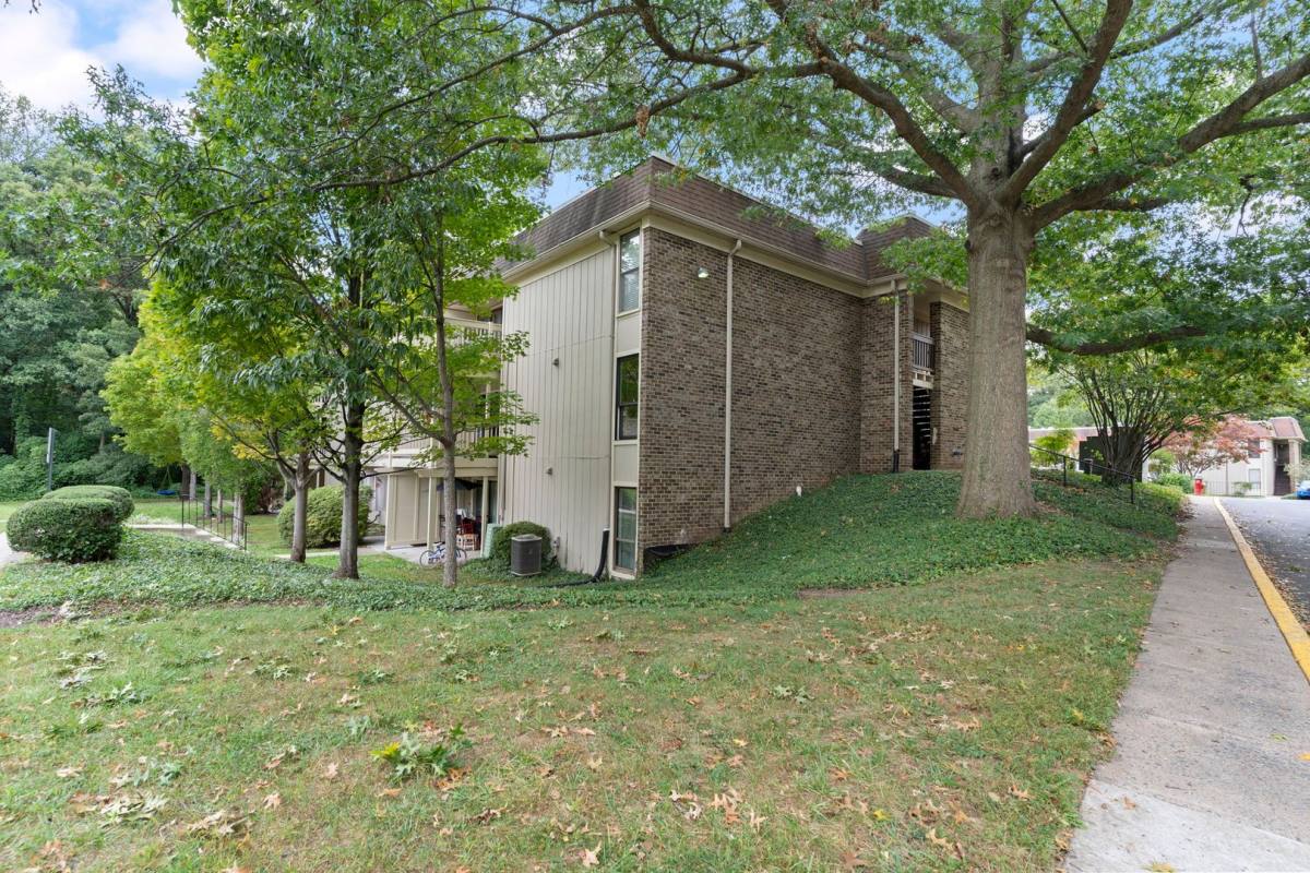 Condo for rent at 5766 Rexford Court #M, Springfield, VA 22152