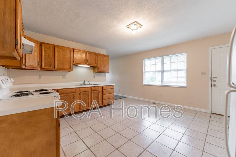 House for rent at 3859 S State Ave, Indianapolis, IN 46227