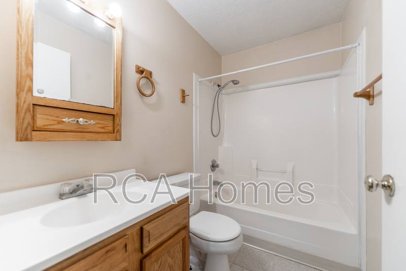 House for rent at 3859 S State Ave, Indianapolis, IN 46227