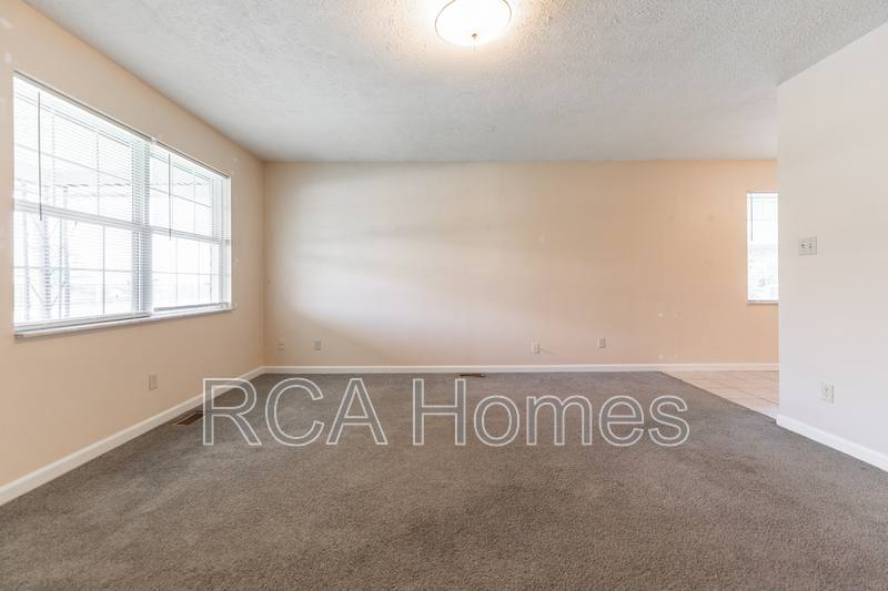 House for rent at 3859 S State Ave, Indianapolis, IN 46227