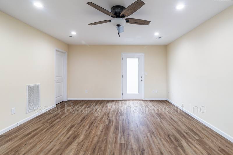 916 Warrior Hill Dr #1, Louisville, TN 37777 - Townhouse for Rent - Image 5