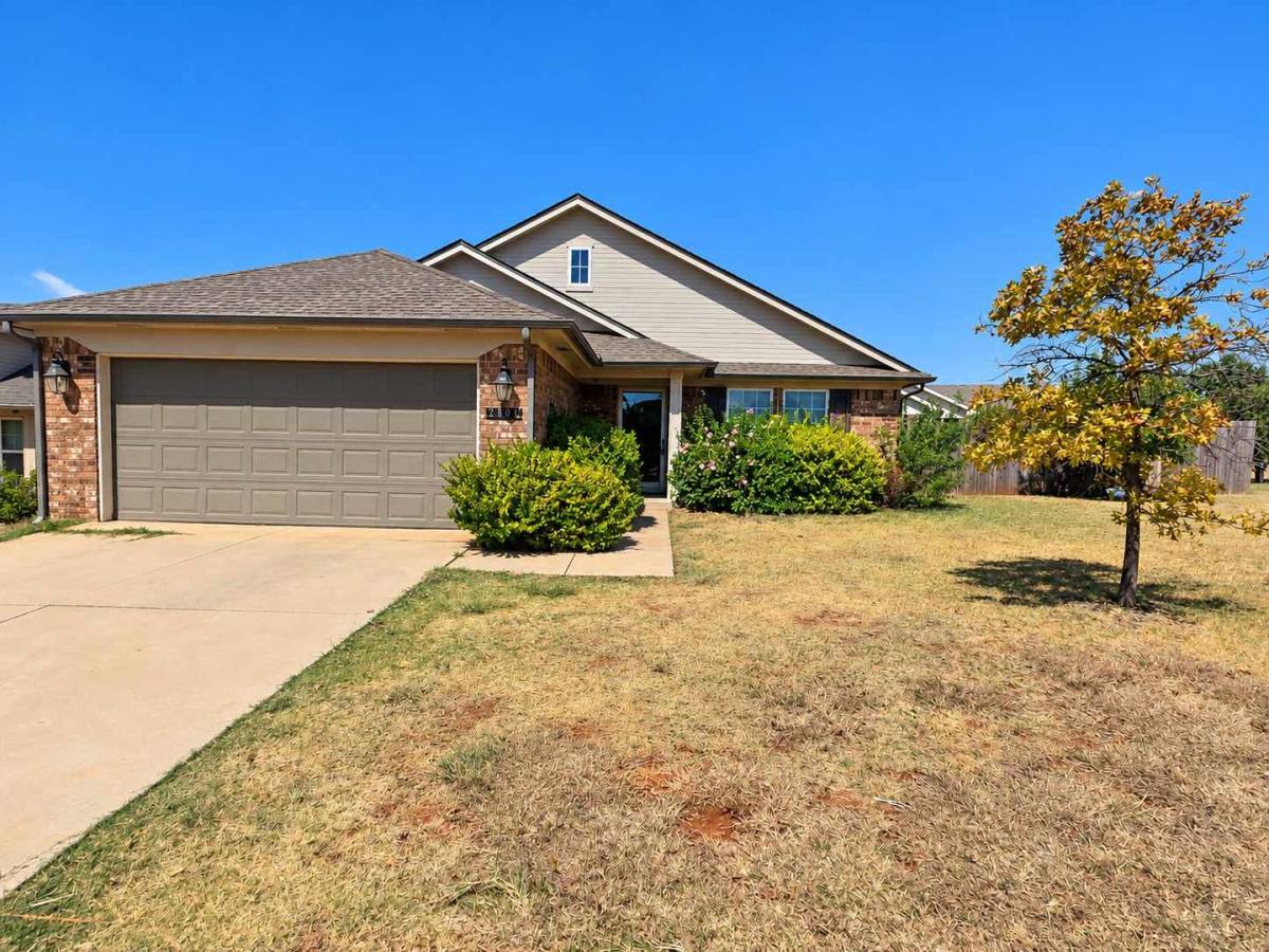 House for rent at 2801 NW 186th St, Edmond, OK 73012