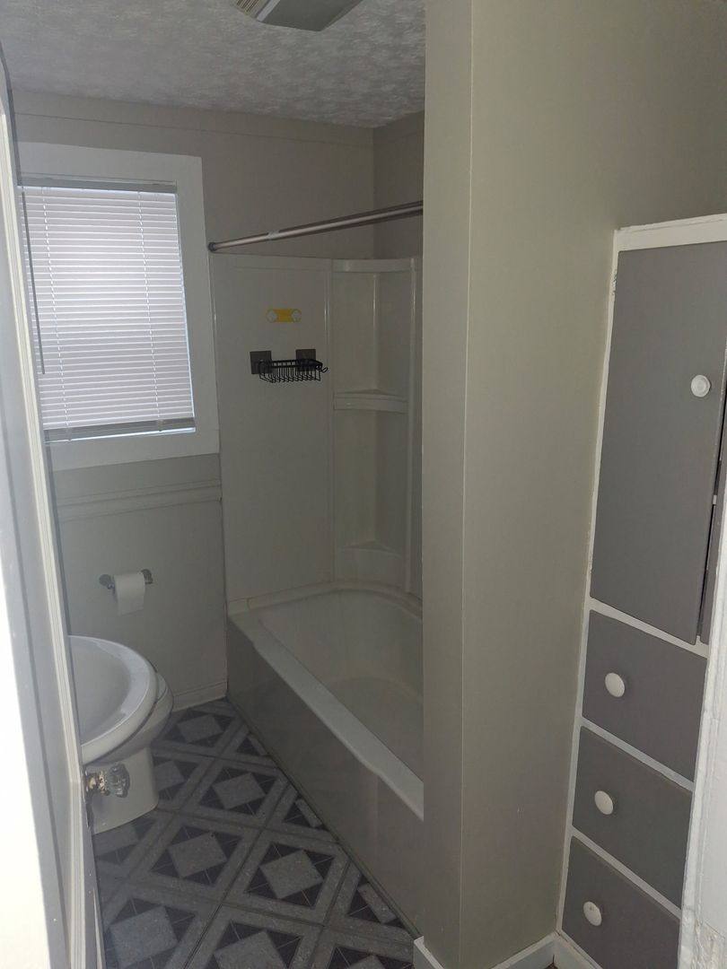 House for rent at 1619 P Ave, New Castle, IN 47362