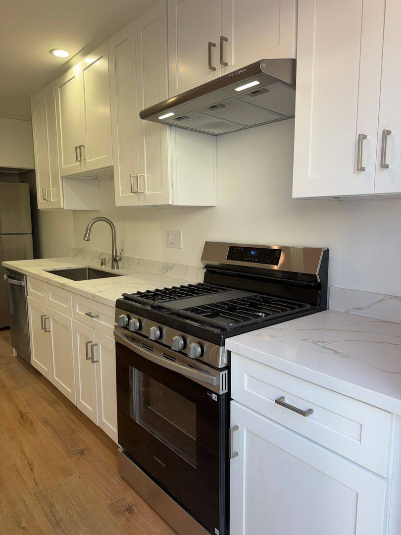 Apartment for rent at 6858-6860 Shoup Ave, West Hills, CA 91307
