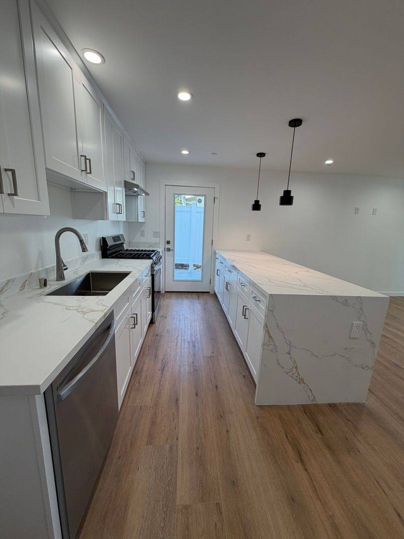 Apartment for rent at 6858-6860 Shoup Ave, West Hills, CA 91307