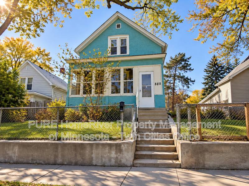 House for rent at 885 Conway St, St. Paul, MN 55106