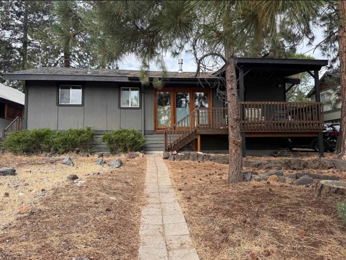 House for rent at 1027 NW 13th St, Bend, OR 97703