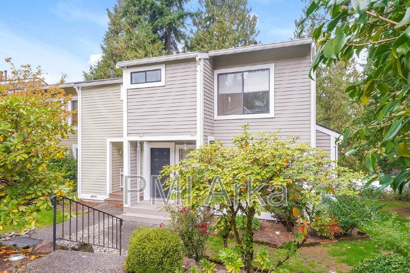 House for rent at 11818 NE 105th Court, Kirkland, WA 98033
