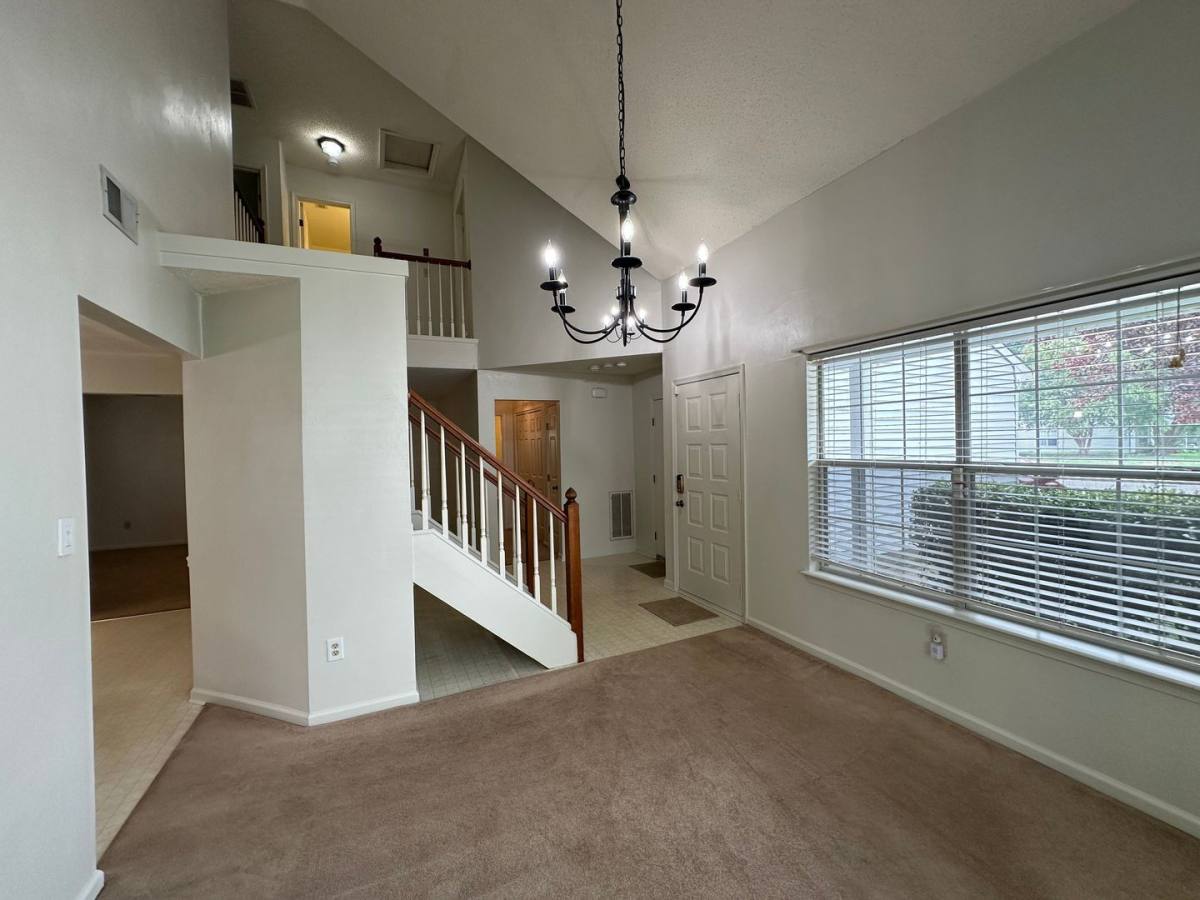 House for rent at 912 Bellgate Court, Newport News, VA 23602