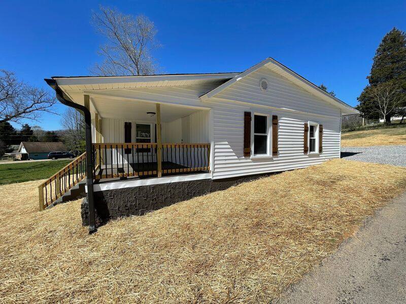 House for rent at 4321 Beaver Ridge, Knoxville, TN 37931