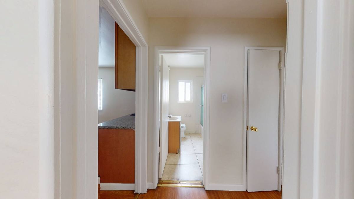 Apartment for rent at 22815 Grand St, Hayward, CA 94541