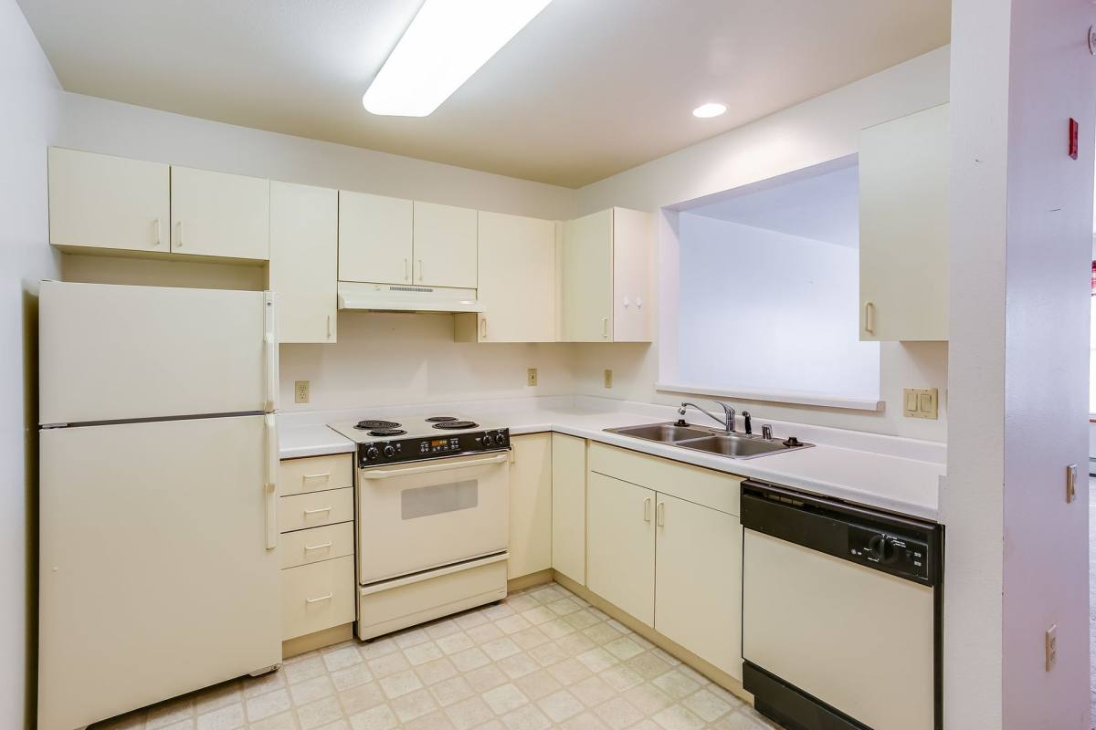Apartment for rent at 4600 S Nicholson Ave, Cudahy, WI 53110