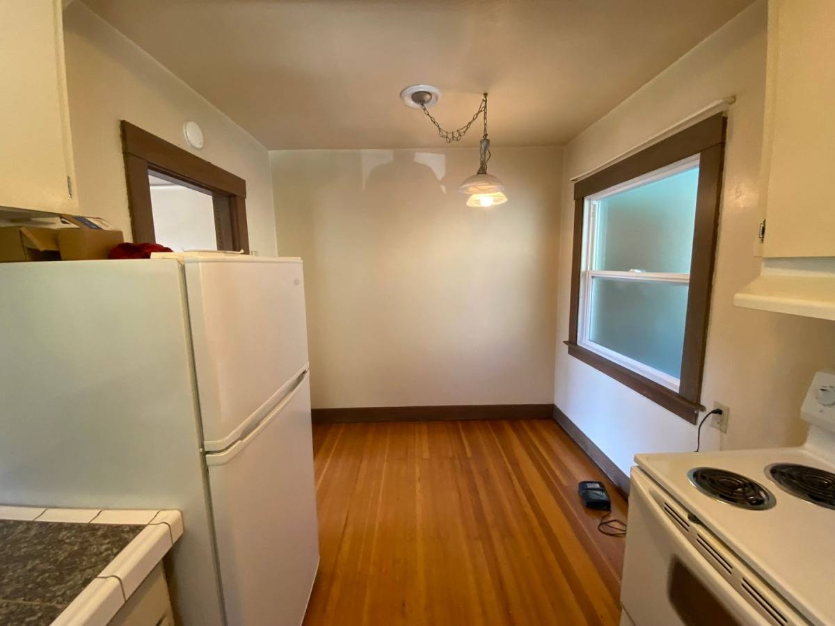 Apartment for rent at 319 N 8th Terrace, Coos Bay, OR 97420