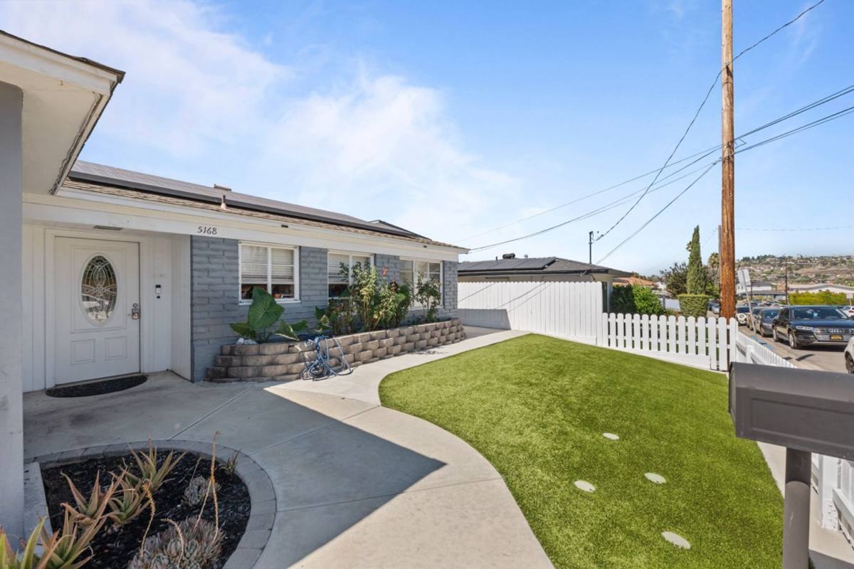 House for rent at 5168 Tipton St, San Diego, CA 92115