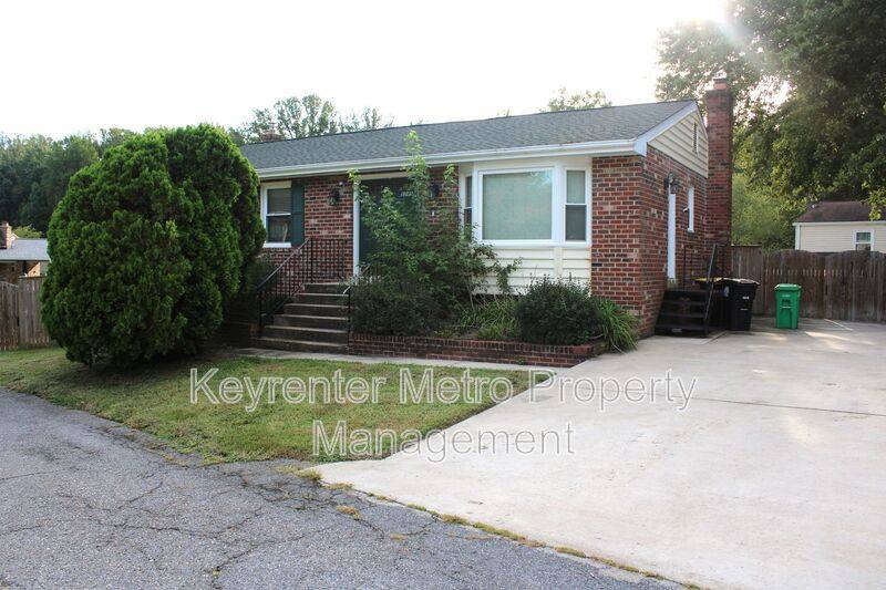 House for rent at 5245 W Boniwood Turn, Clinton, MD 20735