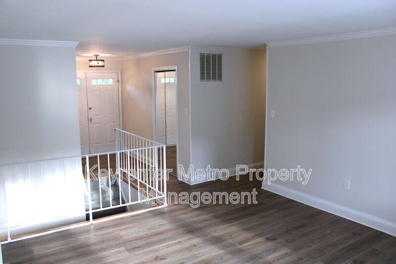 House for rent at 5245 W Boniwood Turn, Clinton, MD 20735