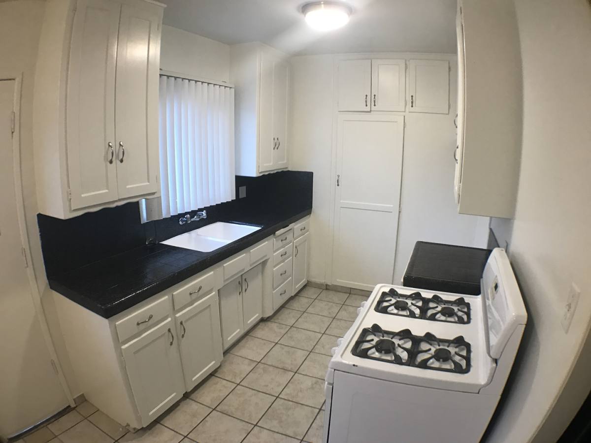 Apartment for rent at Imperial, 410, 414, 418 Imperial Highway, Brea, CA 92821