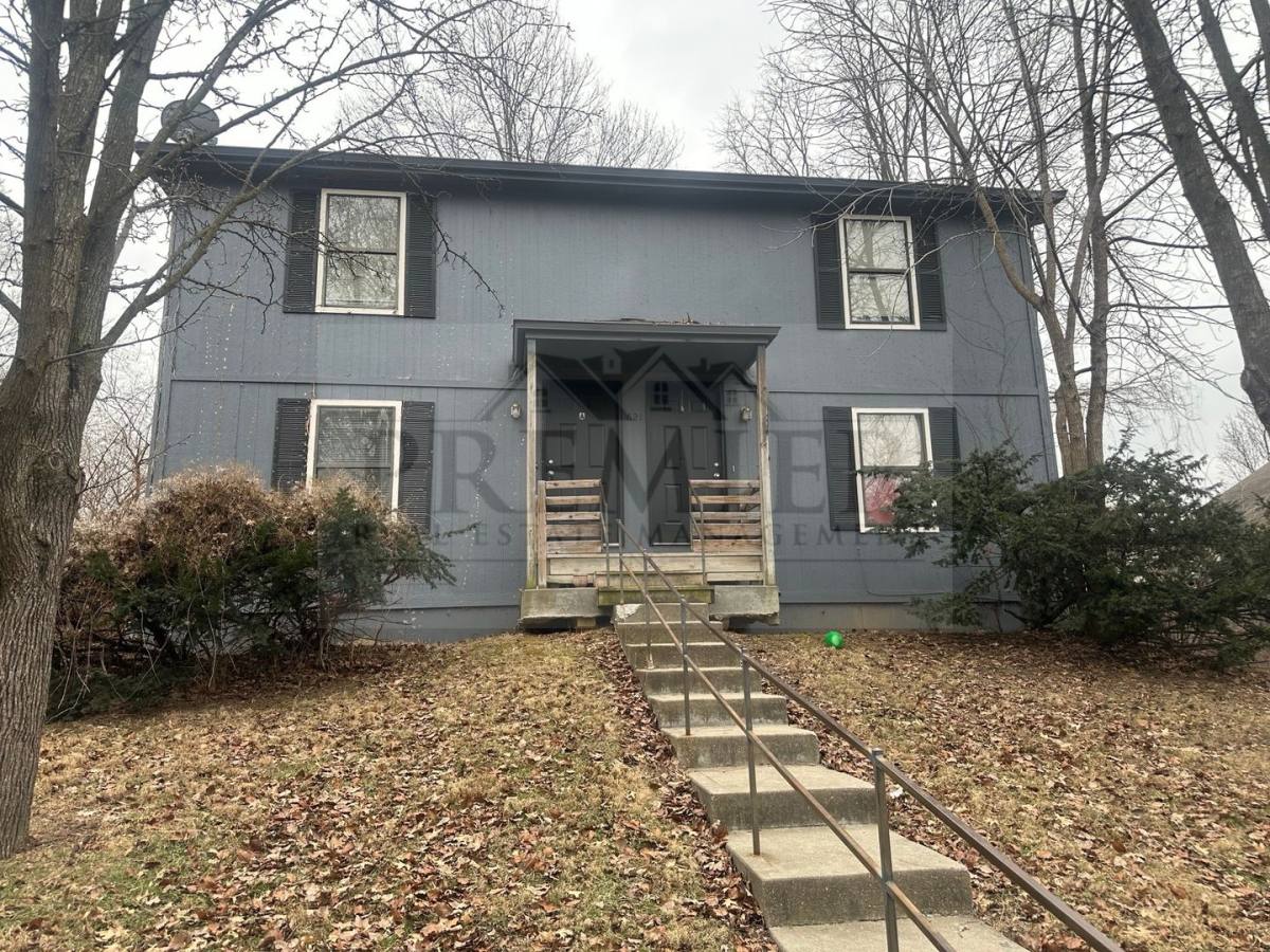 Apartment for rent at 621 Miami St #A, Leavenworth, KS 66048