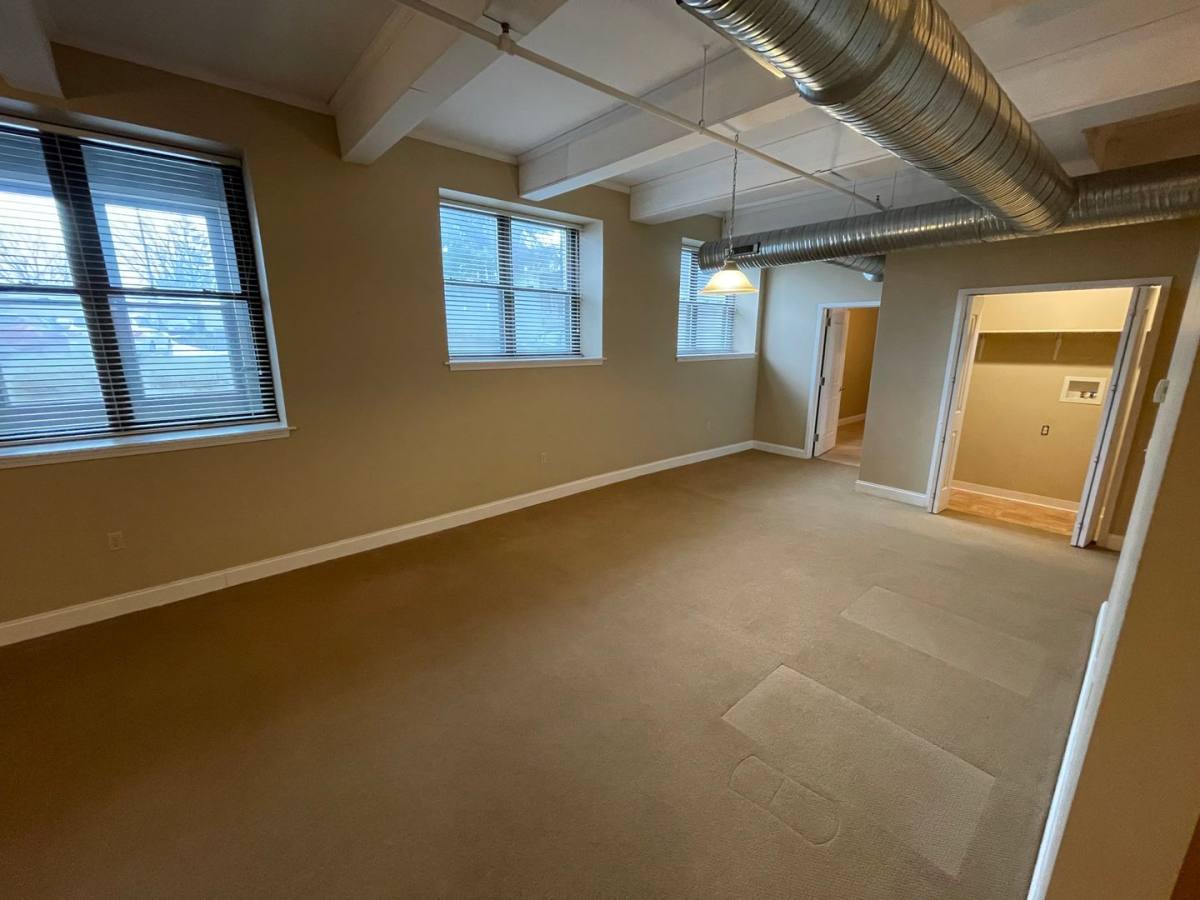 Apartment for rent at 11 Fremont St, Gloversville, NY 12078