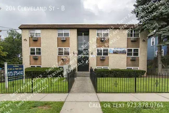 Apartment for rent at 204 Cleveland St #B, Orange, NJ 07050