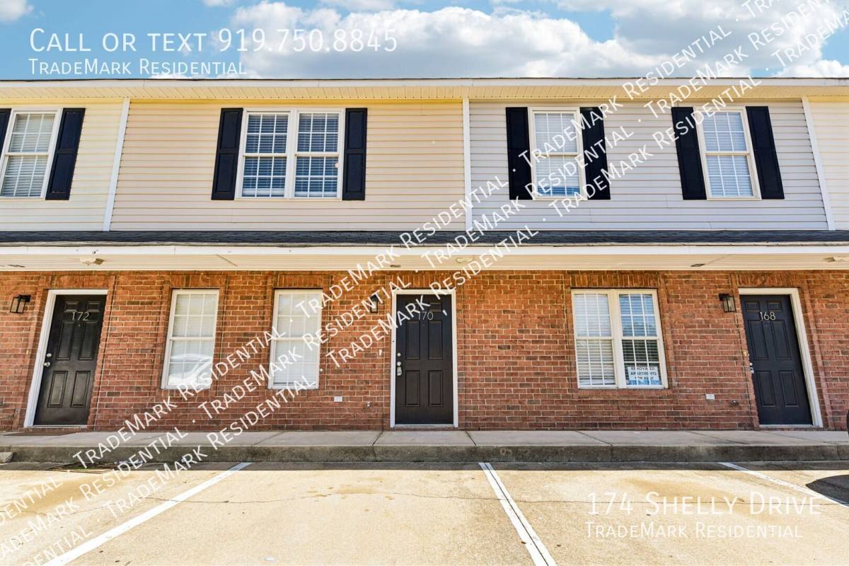 Townhouse for rent at 174 Shelly Dr, Angier, NC 27501