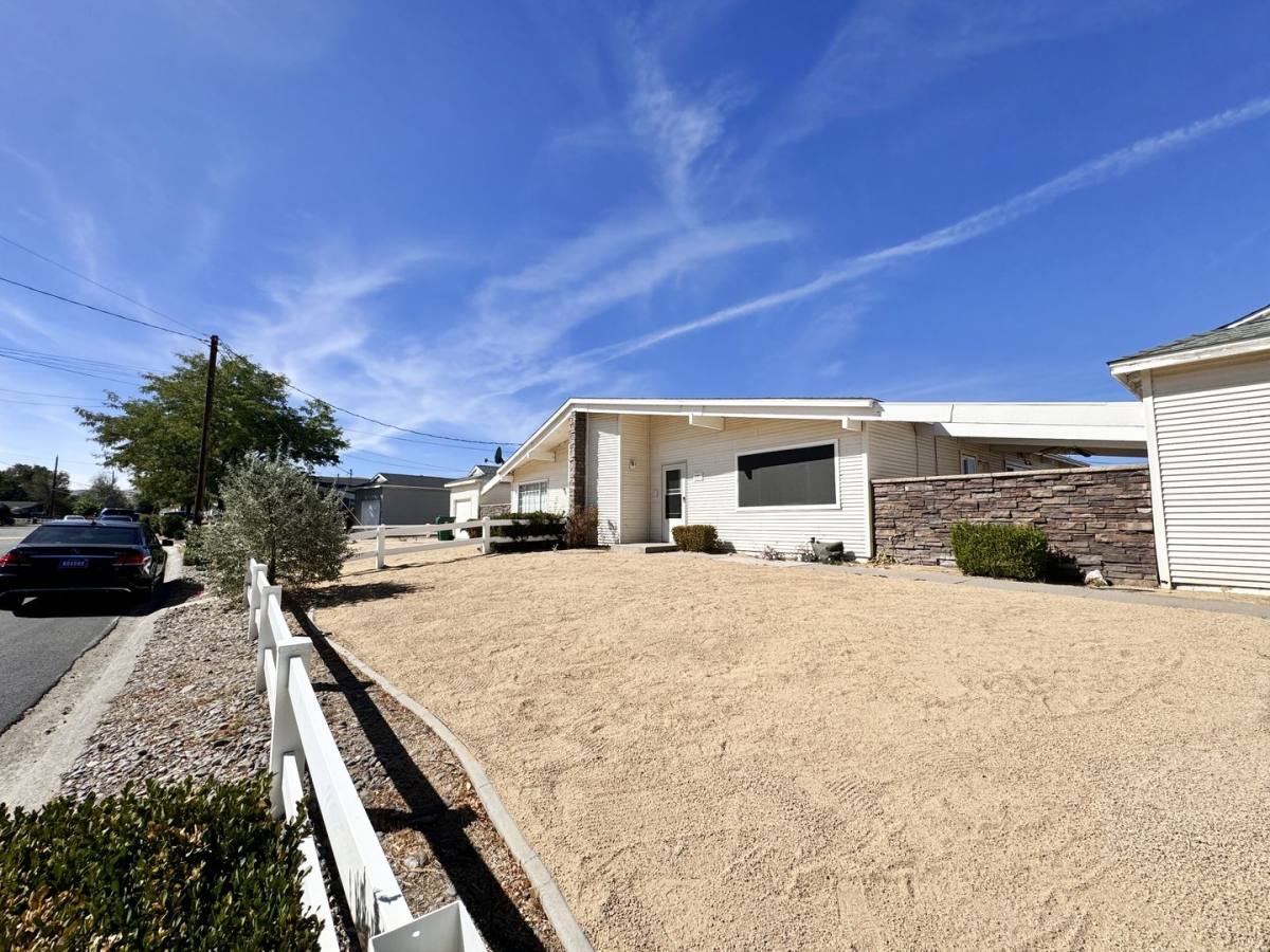 Townhouse for rent at 12183 Rocky Mountain St, Reno, NV 89506